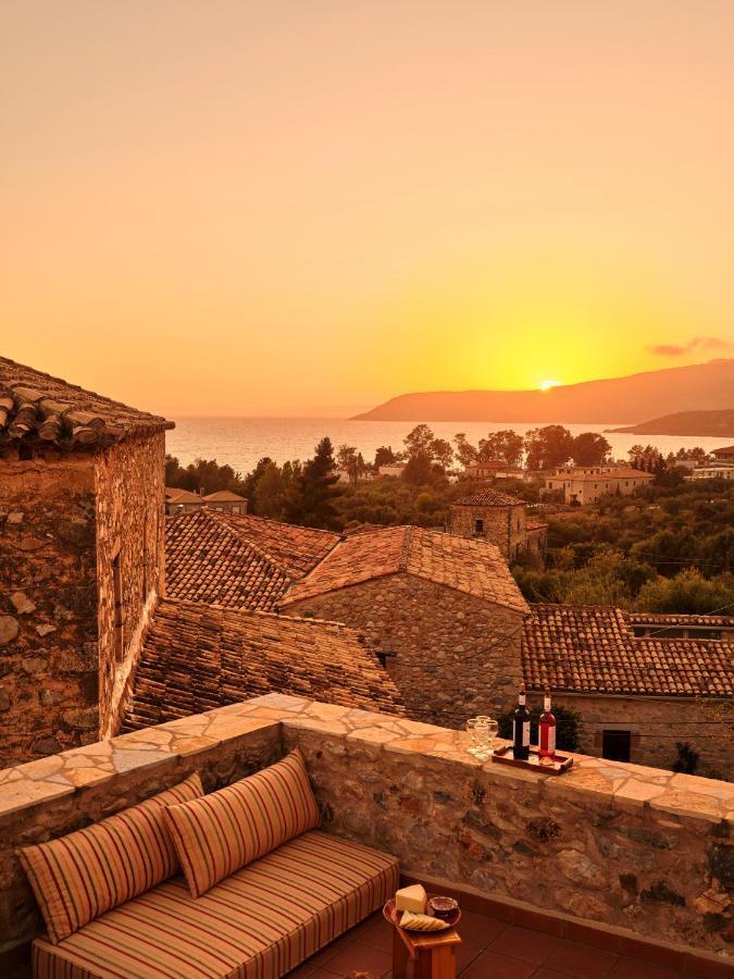Villa Petreas Castle Kardamyli Exterior foto